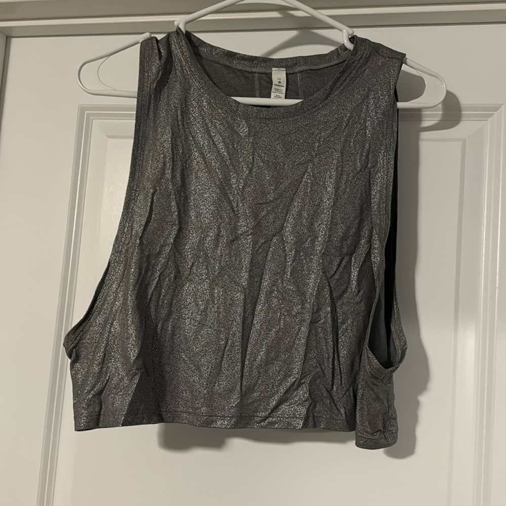 Lululemon cropped tank